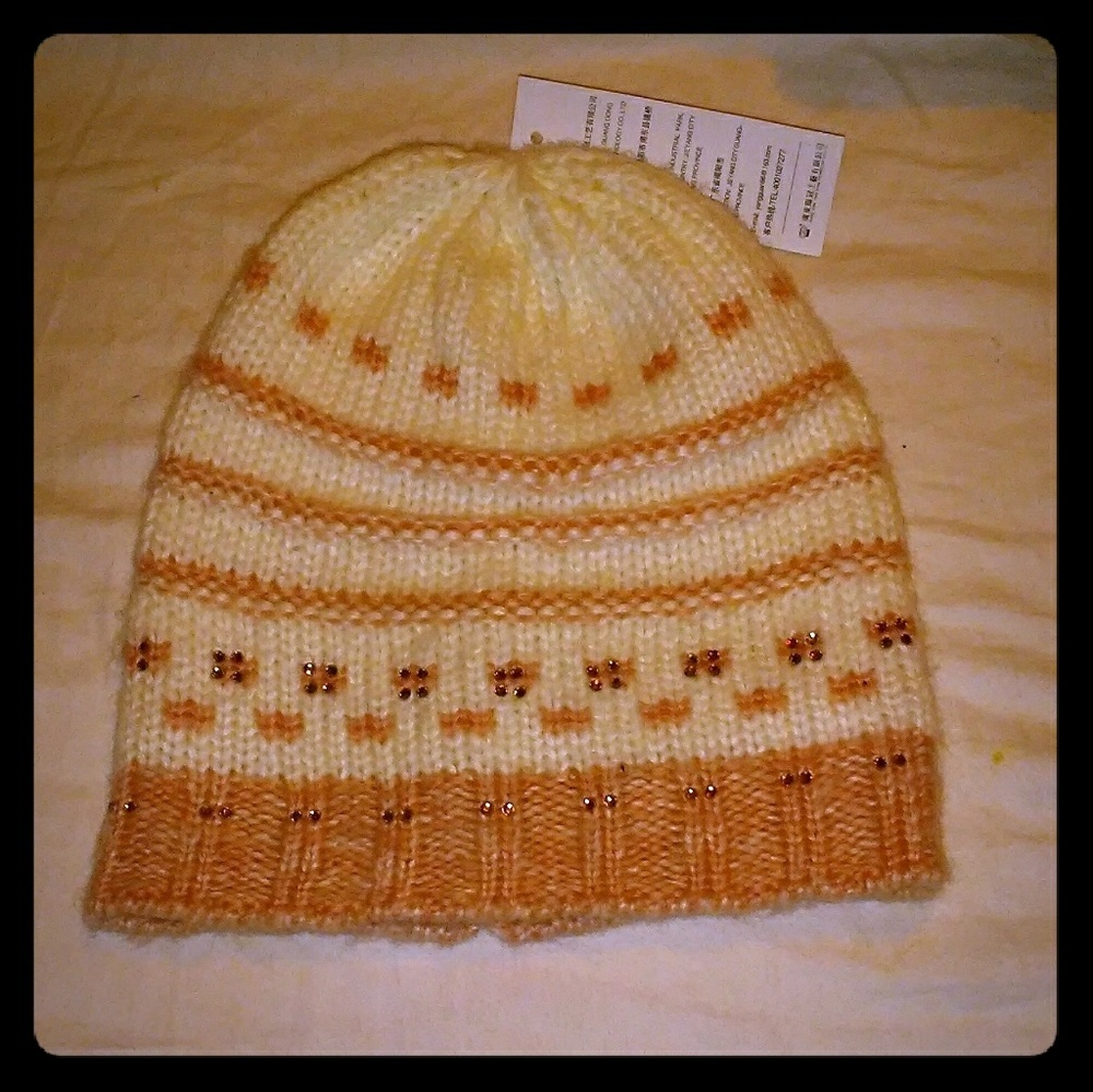 NWT Knit Hat